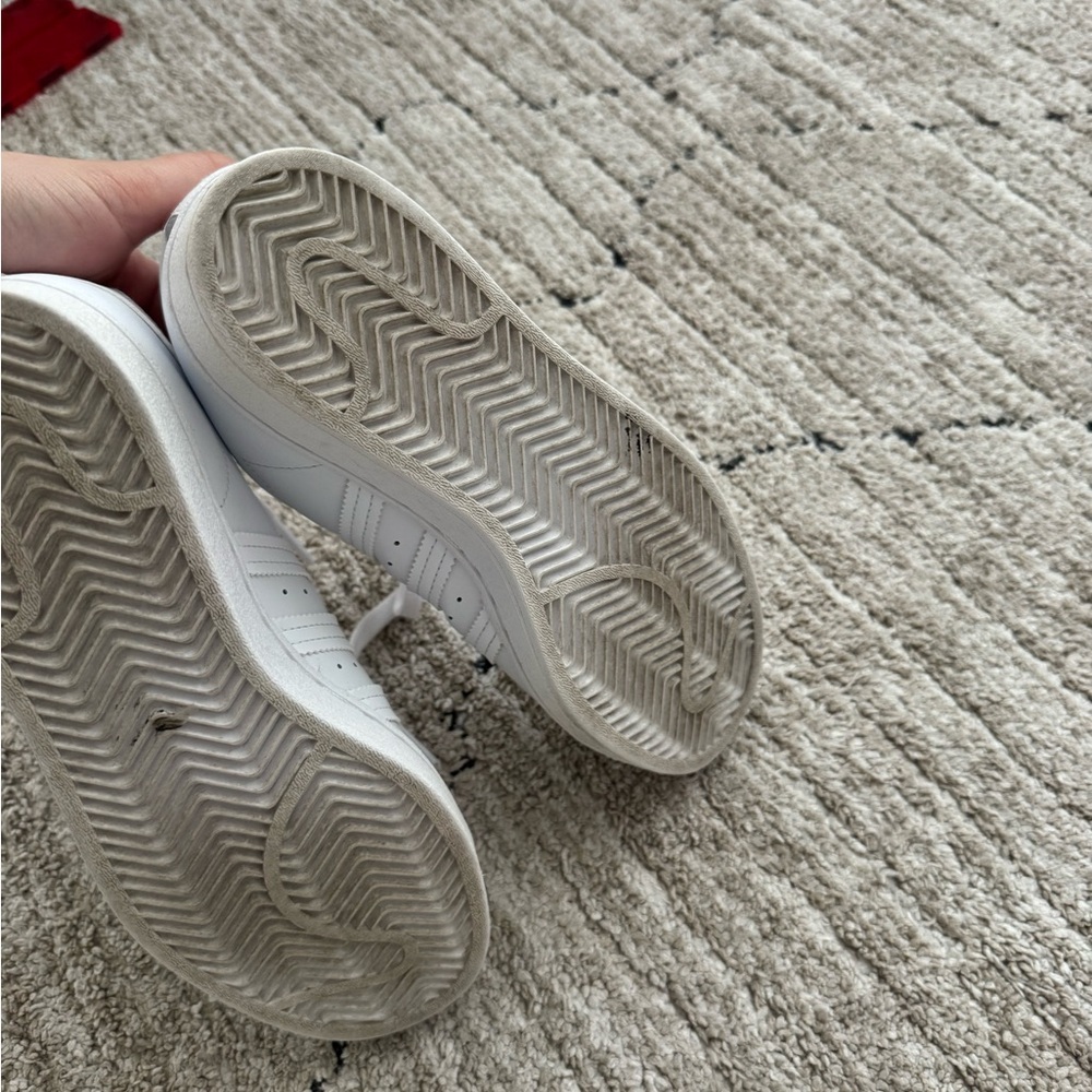 Adidas sneakers white on white size 5 1/2 - Picture 5 of 5